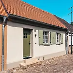 Isetta Wettelsteck - Mini In Kyritz, Einer Charmanten Stadt Im Herzen Von Brandenburg * Kyritz